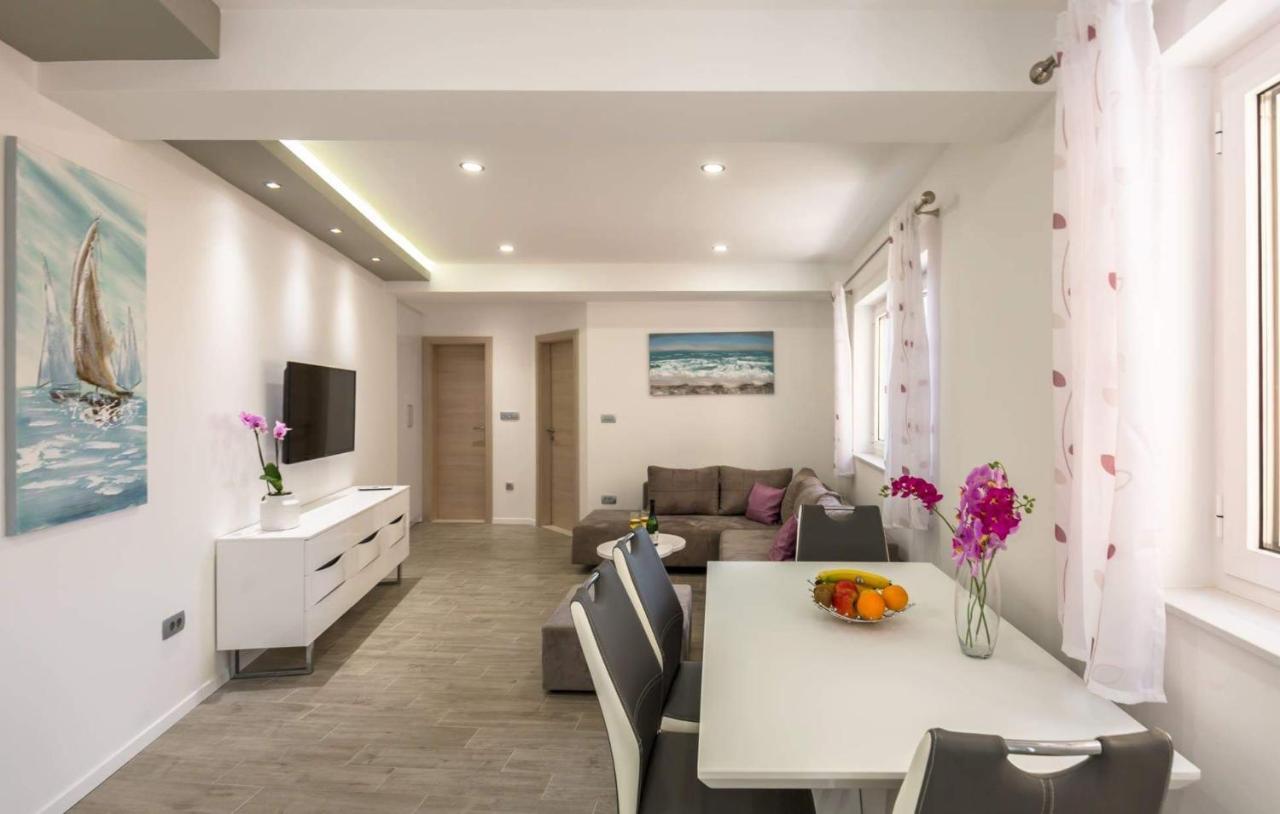 Apartman Dva Makarska Exteriör bild